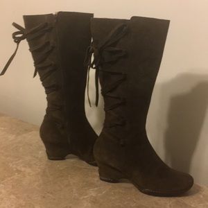 Sofft suede boots 8.5